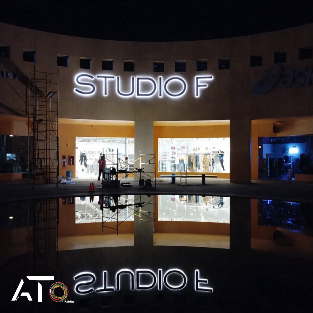 STUDIO F